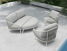 Load image into Gallery viewer, COUTURE Jardin CUDDLE Daybed XL SKU CD70