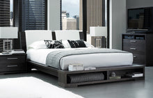 Load image into Gallery viewer, Sonoma Bed / optional wide wood headboard